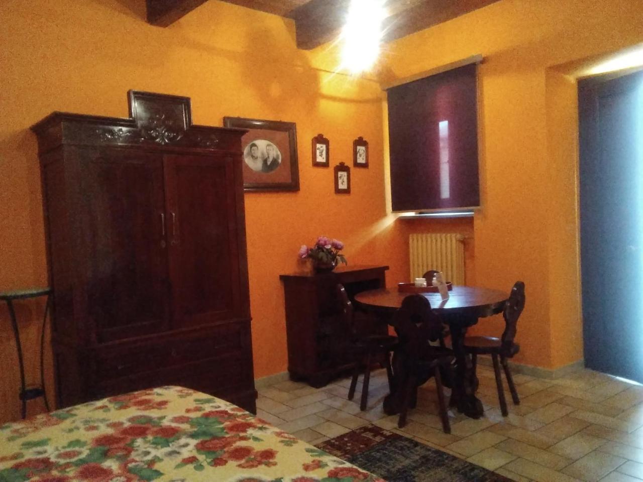 Cascina Baresane Bed & Breakfast Alba  Bagian luar foto